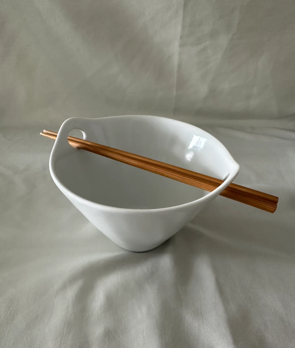 White Ceramic Ramen Bowl Set with Chopsticks
