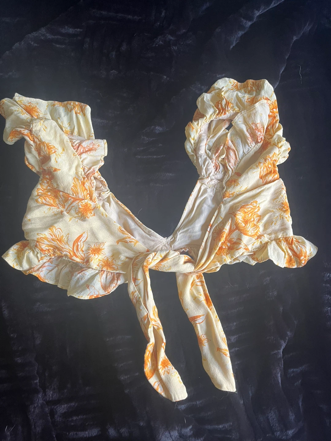 Floral Tie back Ruffle Crop Top - photo 2