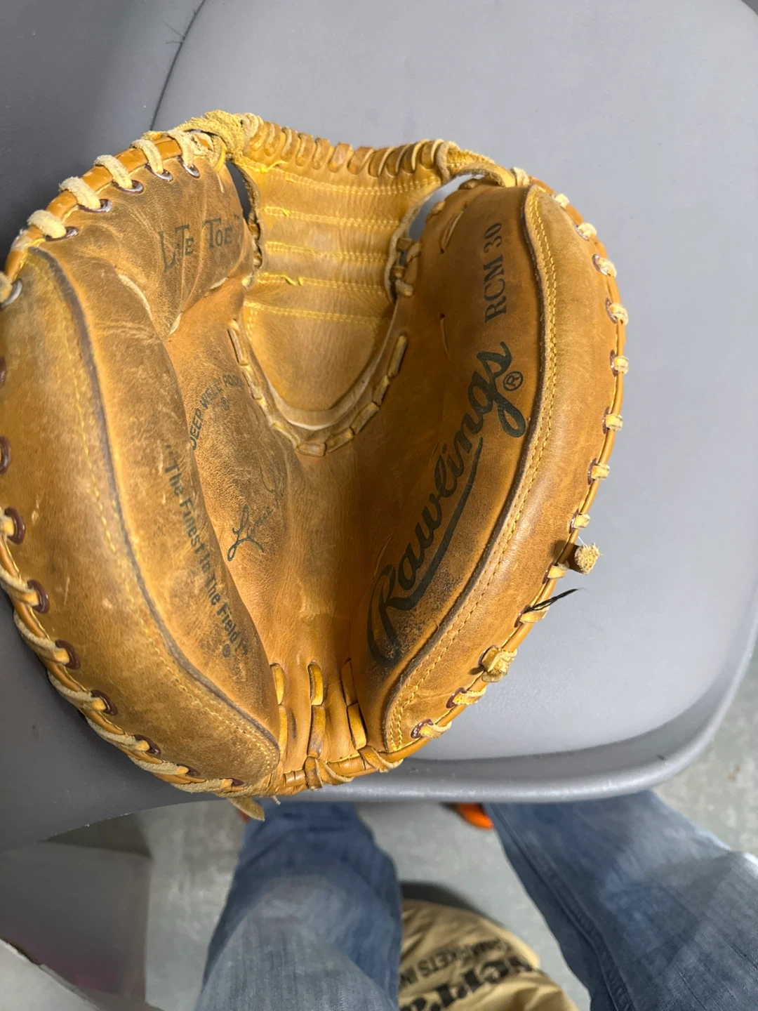 Rawlings RCM 30 Catcher's Mitt - photo 5
