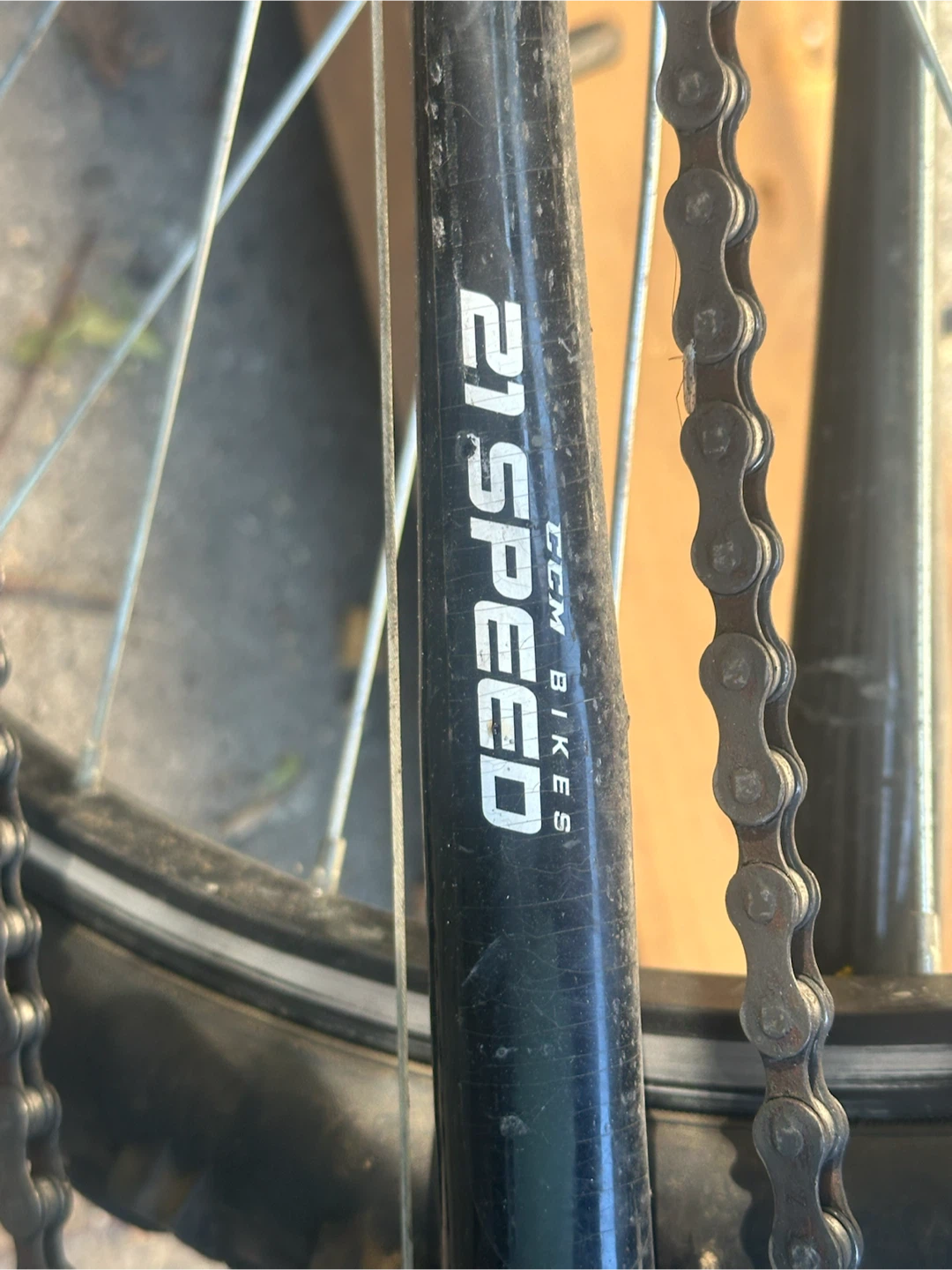CCM Nitro XT Mountain Bike - 21 Speed - photo 2