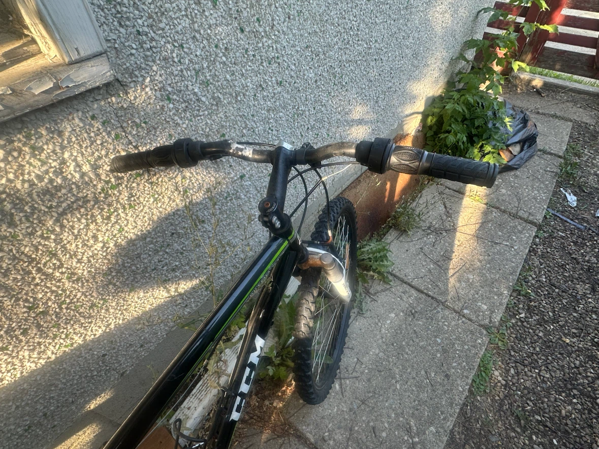 CCM Nitro XT Mountain Bike - 21 Speed - photo 4