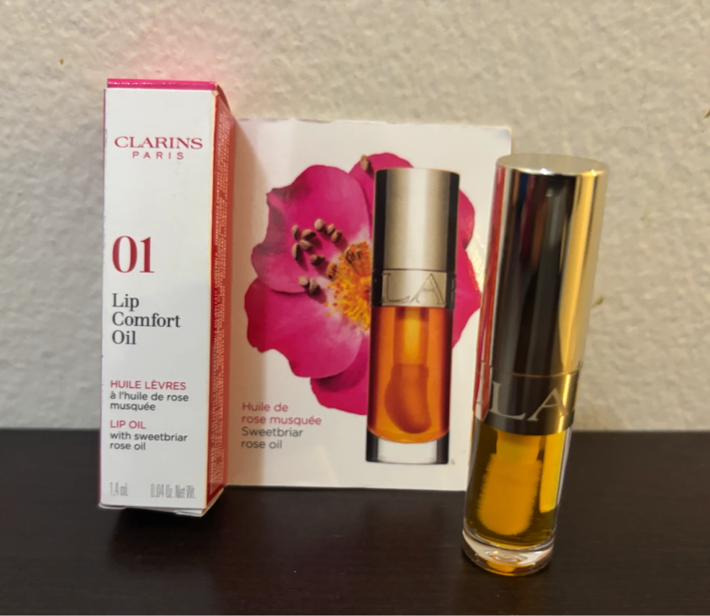 NEW-Clarins 01 Lip Comfort Oil