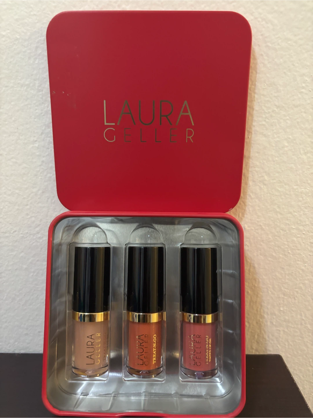 NEW-Laura Geller Treat-N-Go Lip Oil Trio
