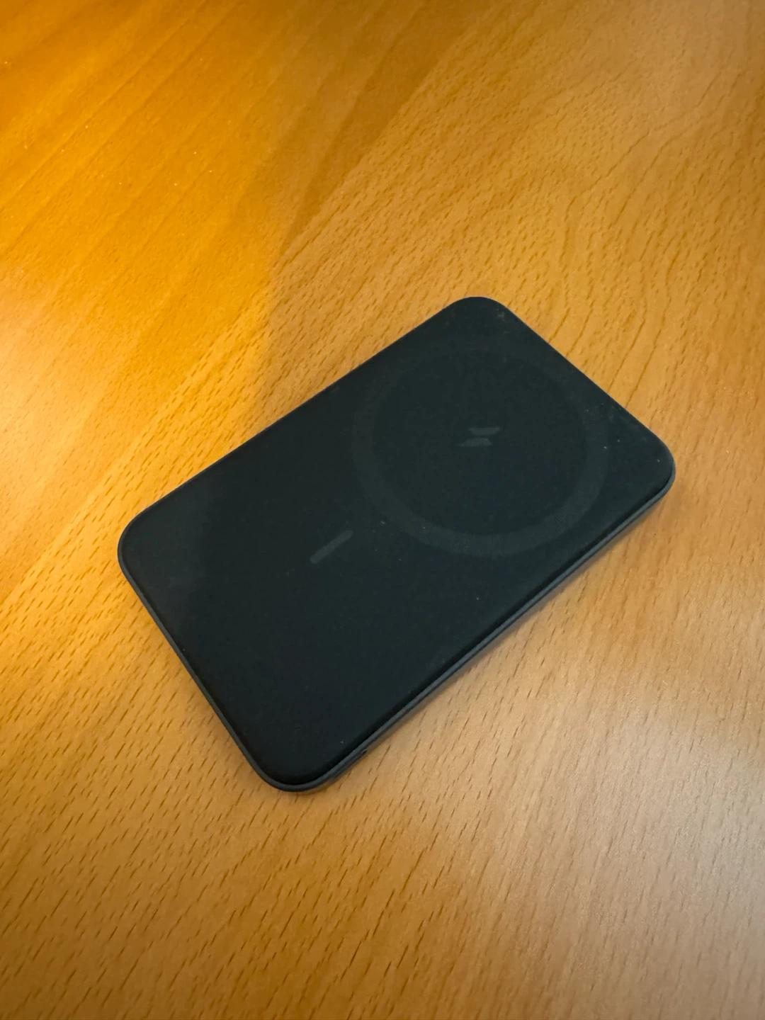 Anker Magnetic Portable Wireless Charger Stand - photo 2