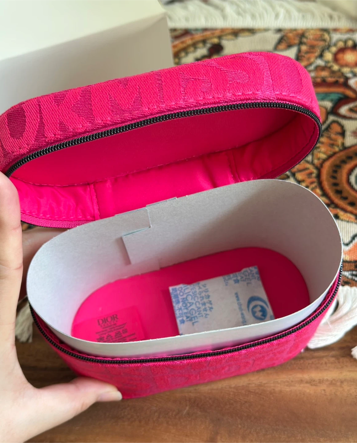 BNIB Dior Pink Miss Dior Cosmetic Travel Case - photo 3