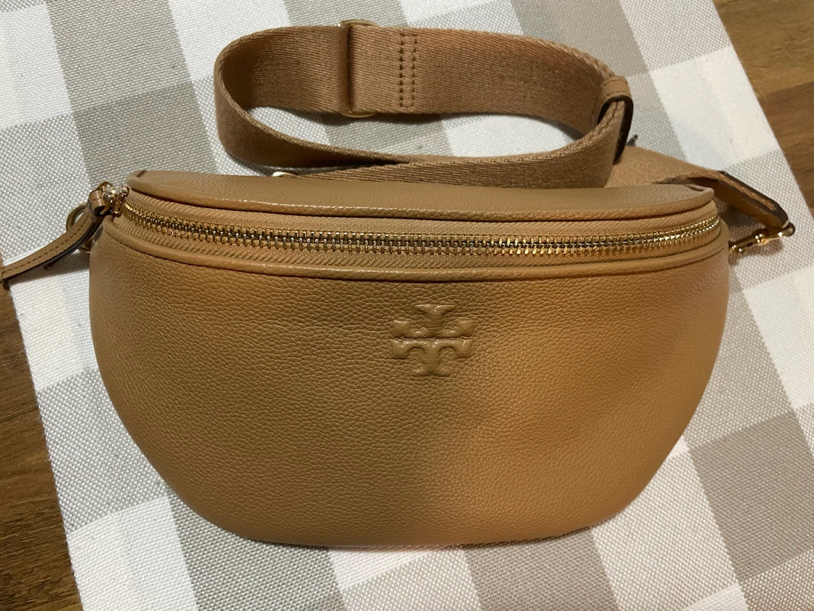 Tory Burch Perry Bombe Leather Belt Bag - photo 2