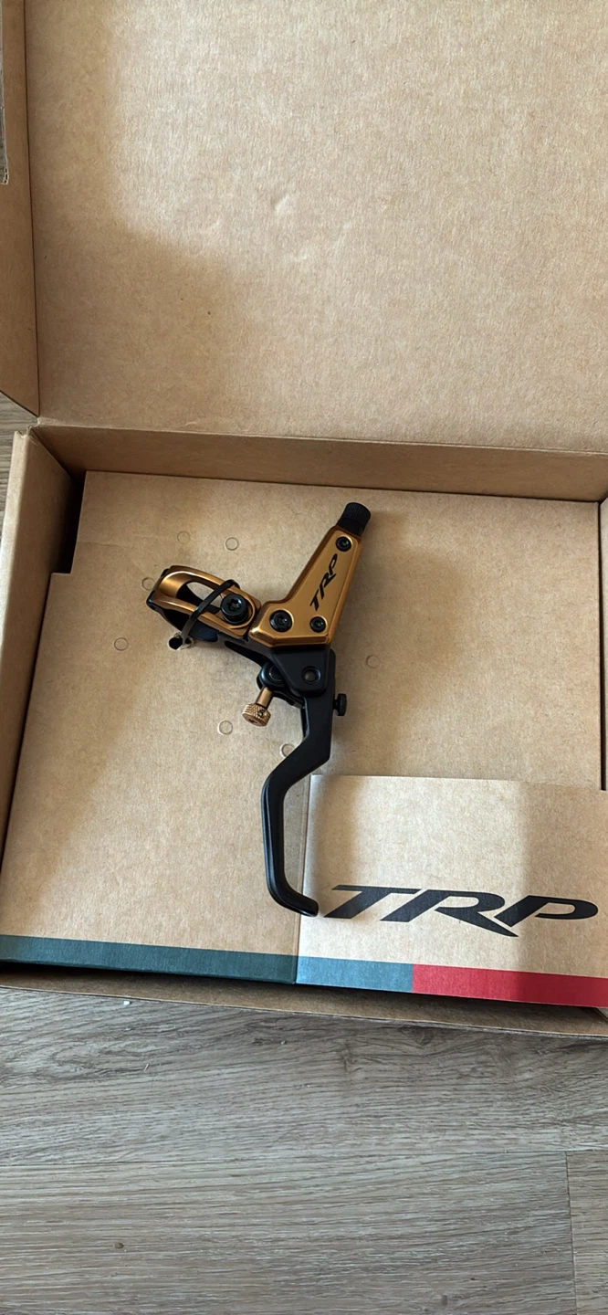 TRP Rear EVO PRO-RH HD-M9040 Disc Brake Gold - photo 3