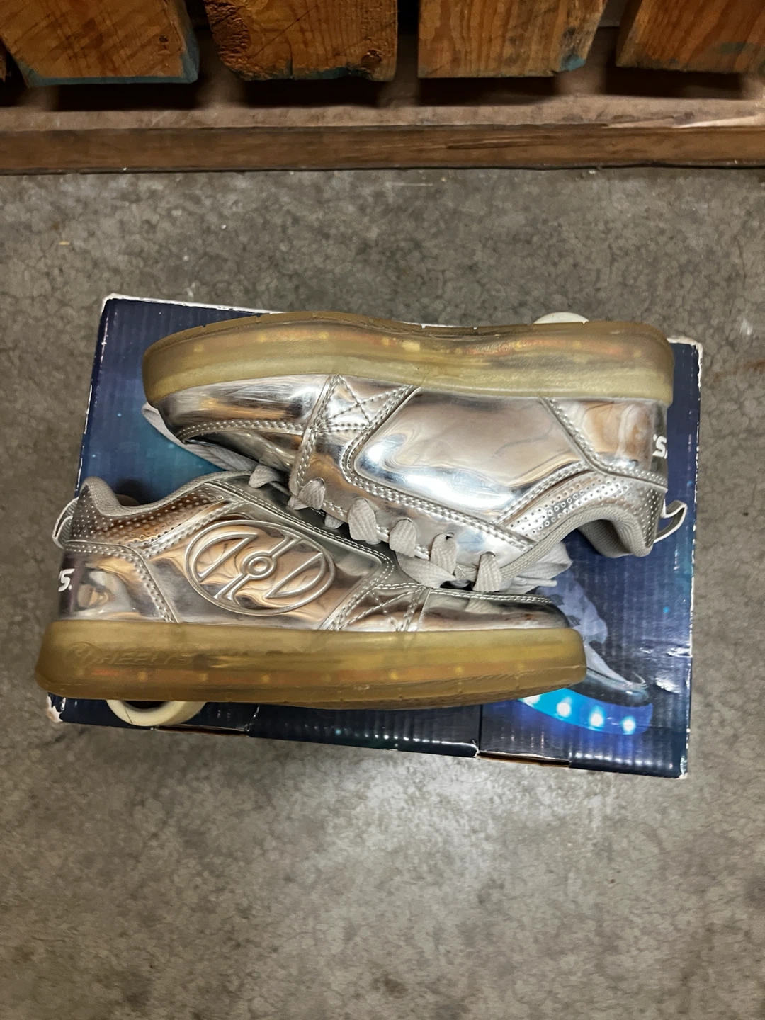 Heelys Premium Lights Silver Roller Shoes - photo 2
