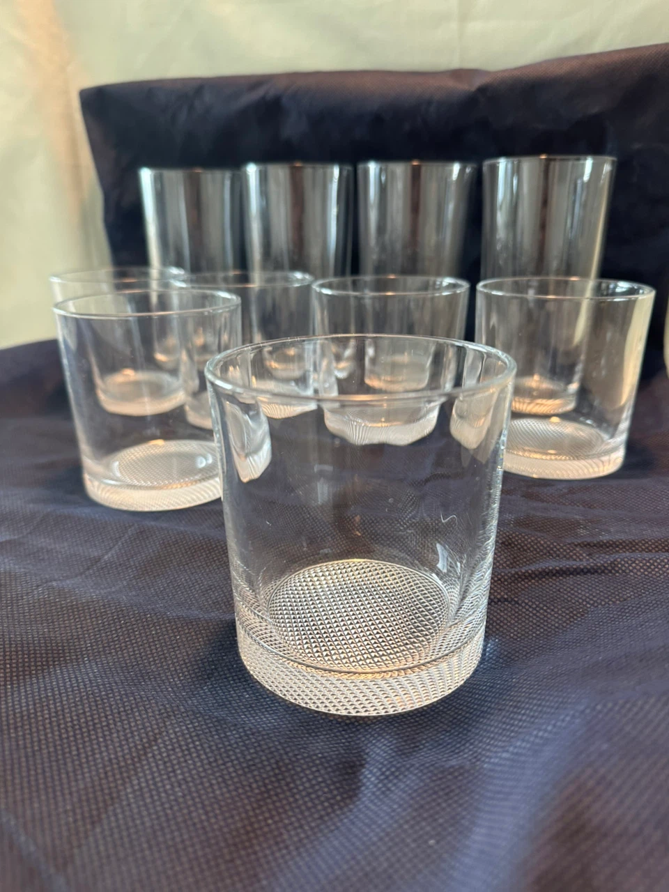 10 Piece Clear Textured Glass Drinkware Set - photo 2
