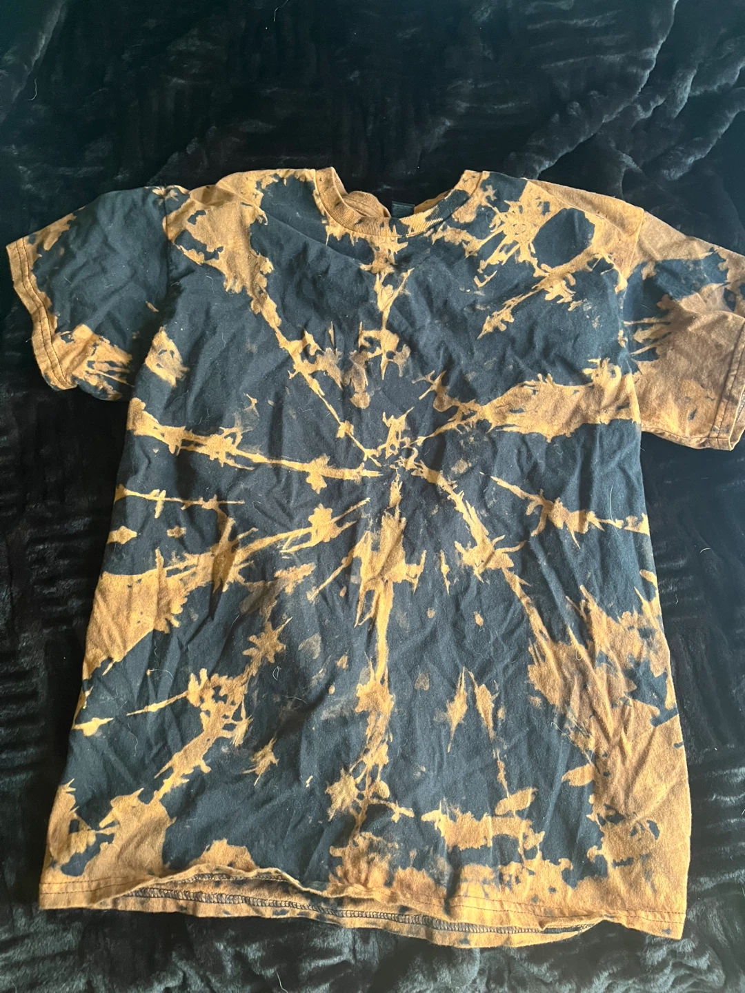 Bleach tie-dye short sleeve t-shirt