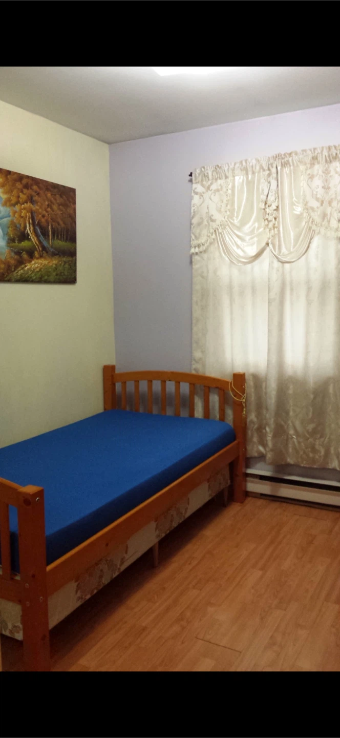Room for Rent @ Warden and Sheppard Ave