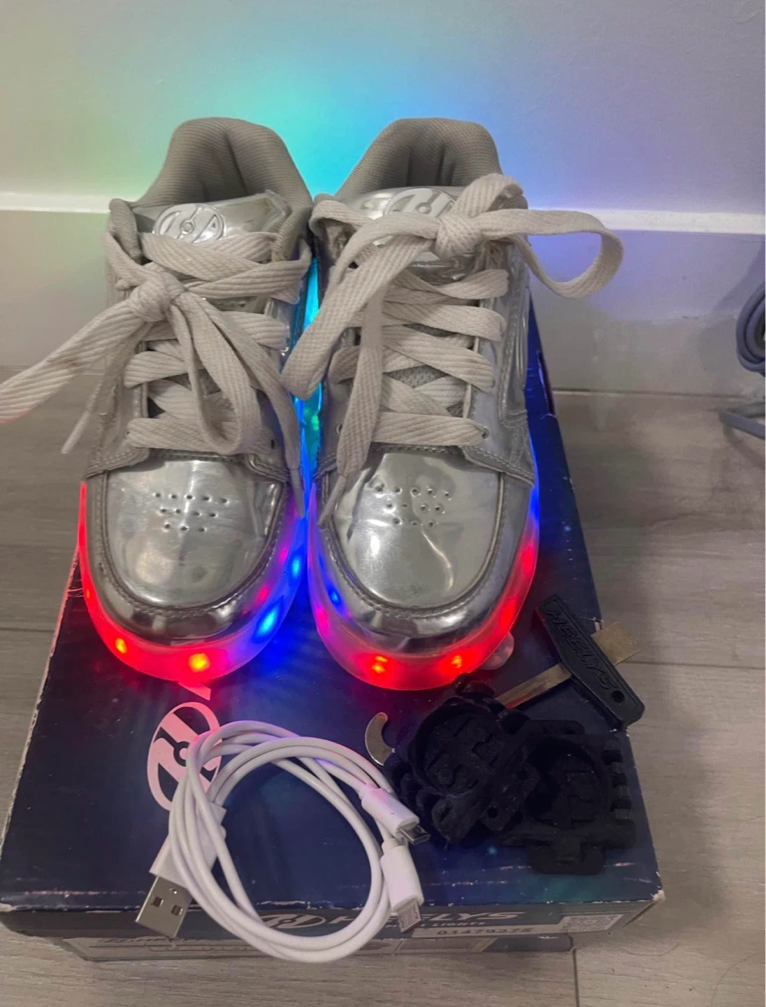 Heelys Premium Lights Silver Roller Shoes - photo 4