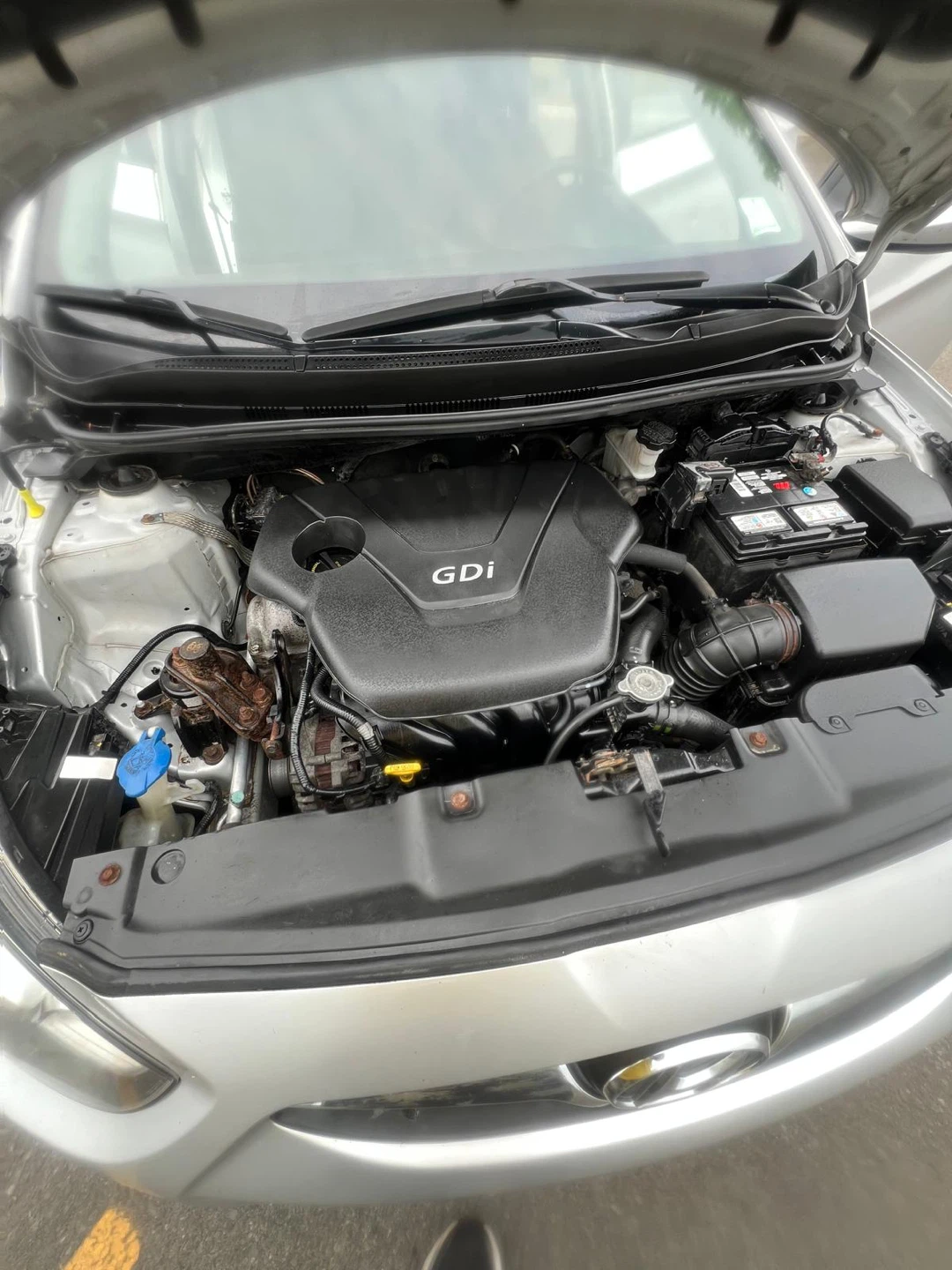 Silver Hyundai Accent - photo 3
