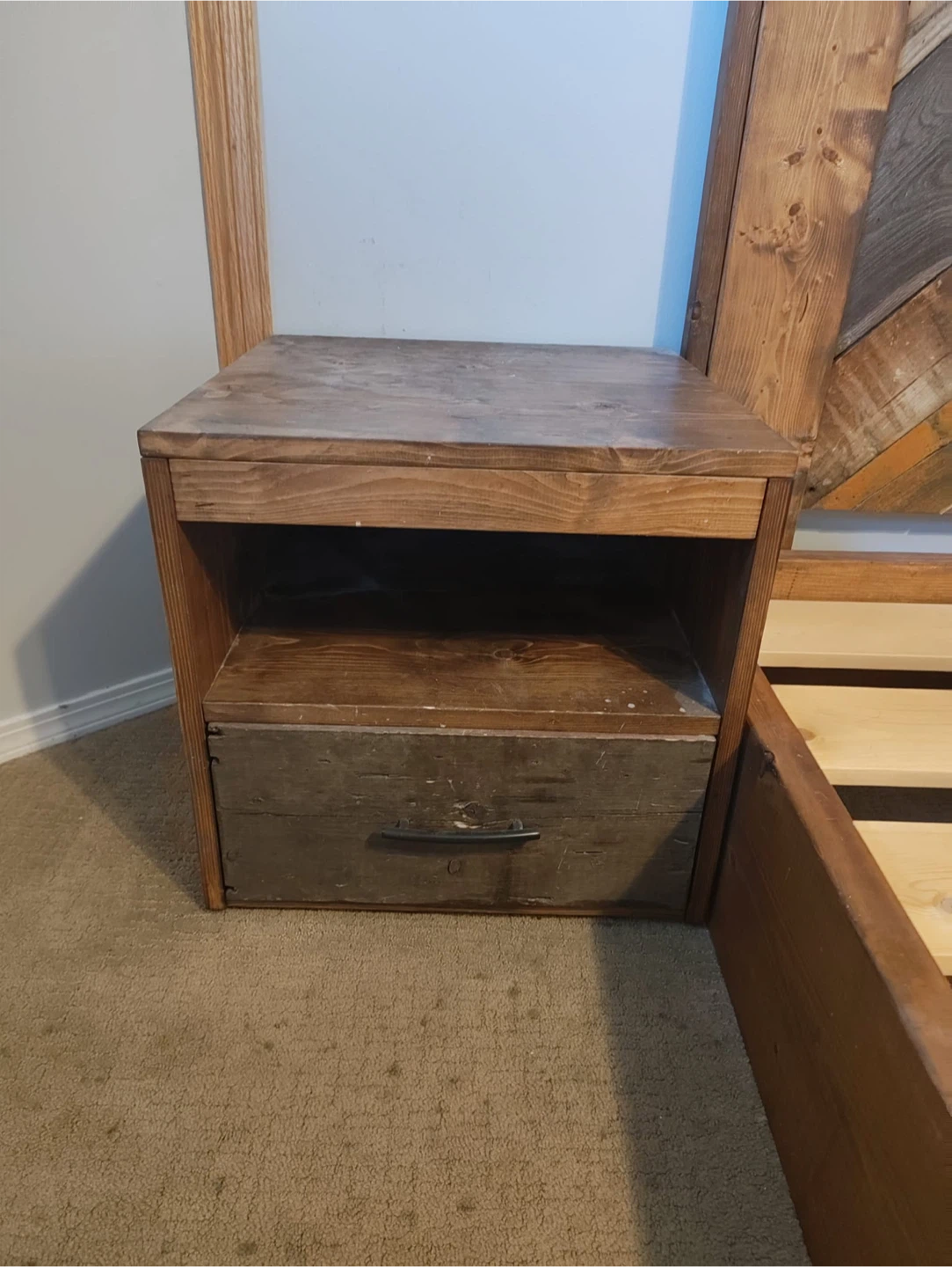 Rustic Barn Wood King Bed + 2 Side Boxes - photo 3