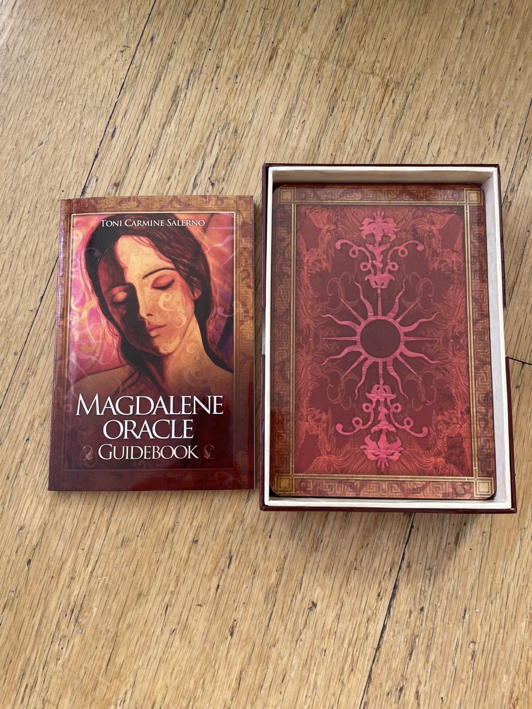 Magdalene Oracle Deck - photo 3