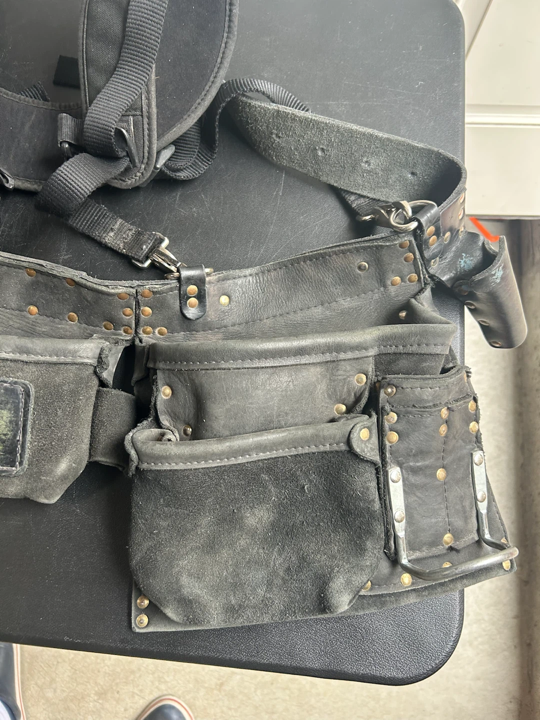 Leather The Beast Tool Belt with Suspenders - photo 3
