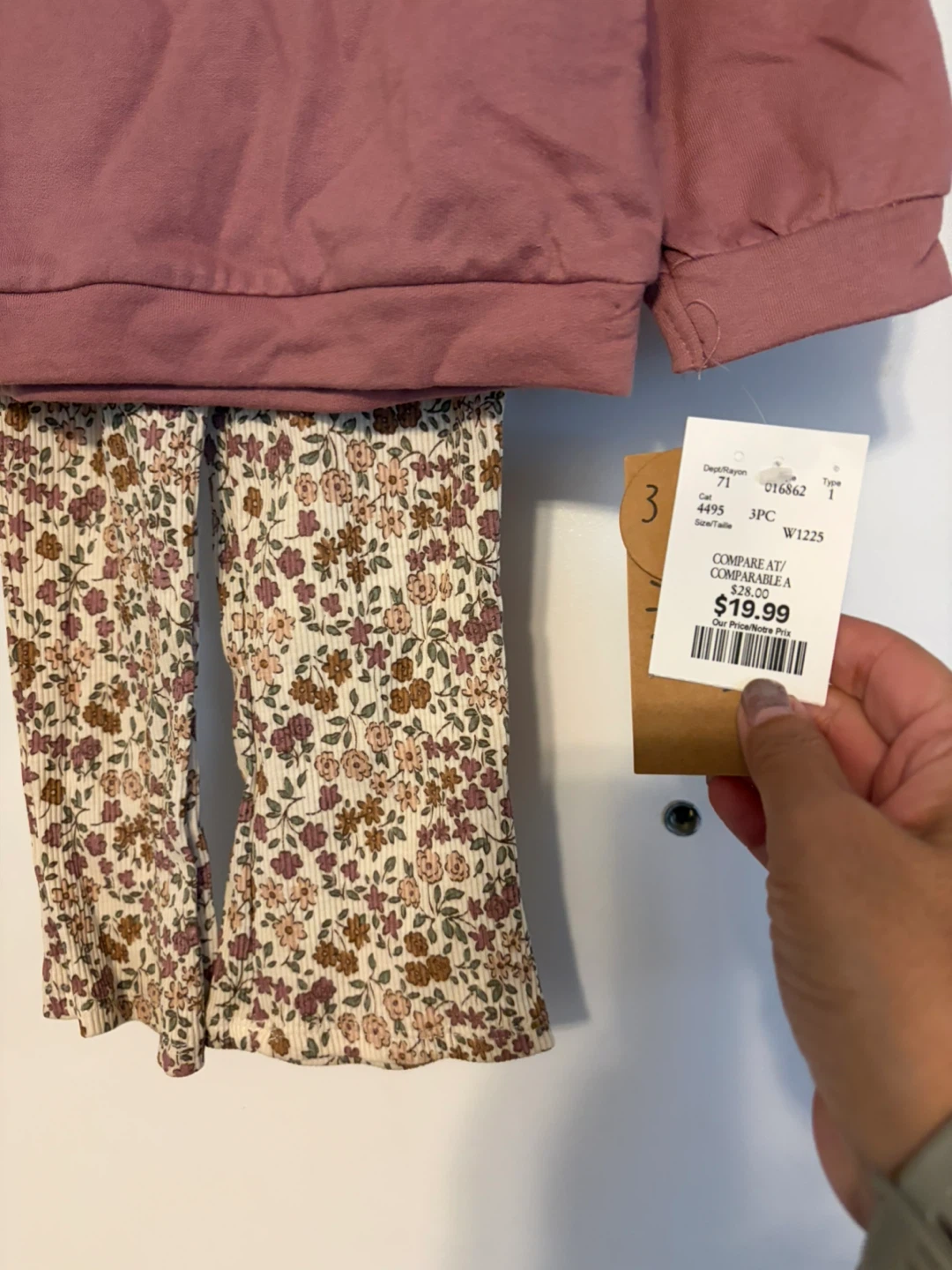 3 Piece Set - Floral Pants & Pink Top size 2T - photo 2