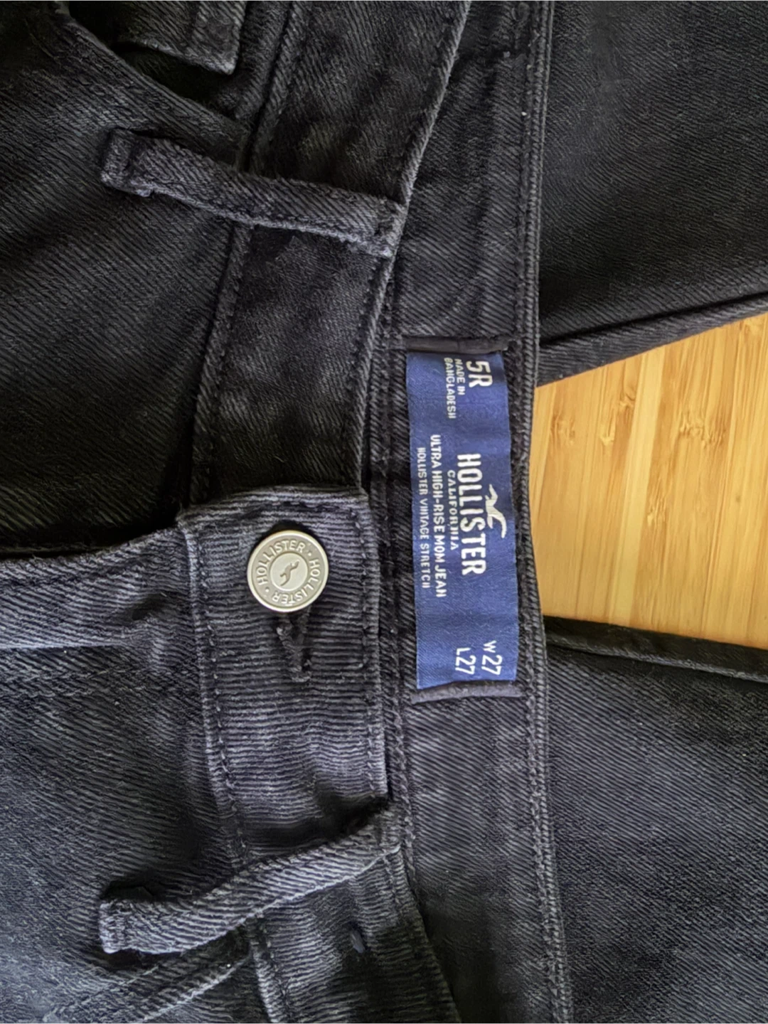 Hollister Ultra High-Rise Black Mom Jeans - photo 2