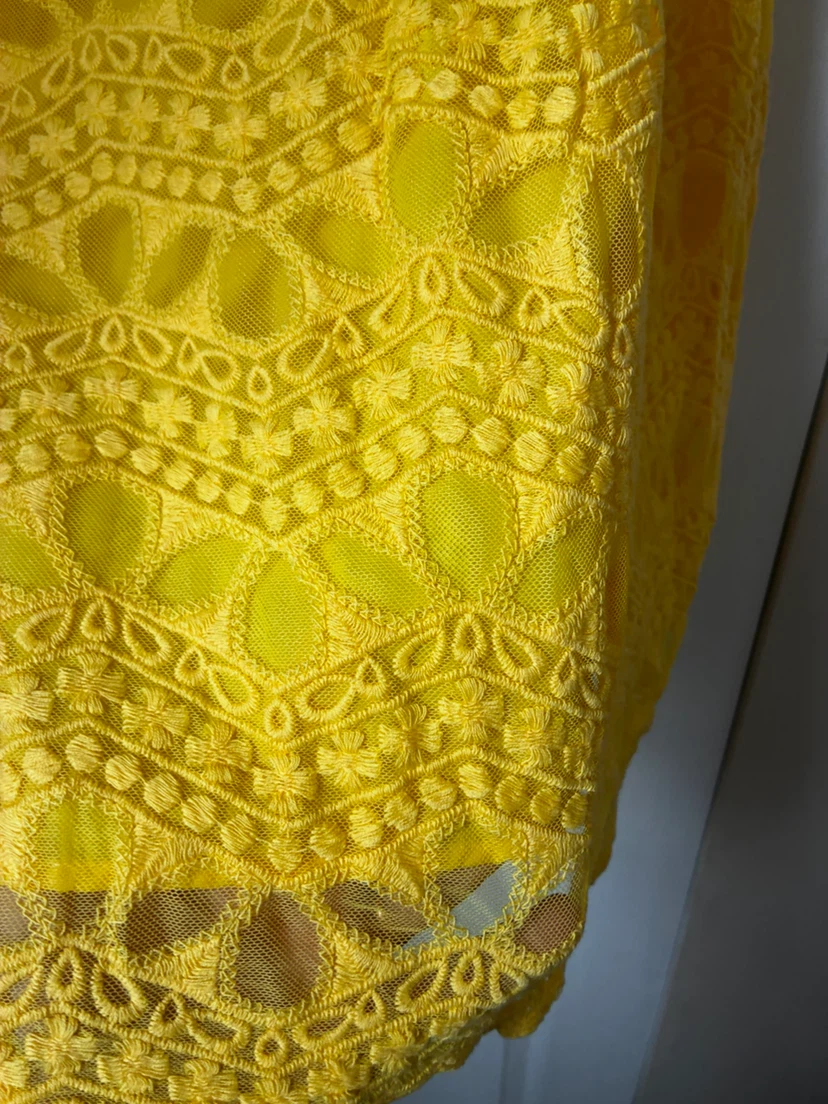 Zara Basic Collection Yellow Lace Dress Size M - photo 4
