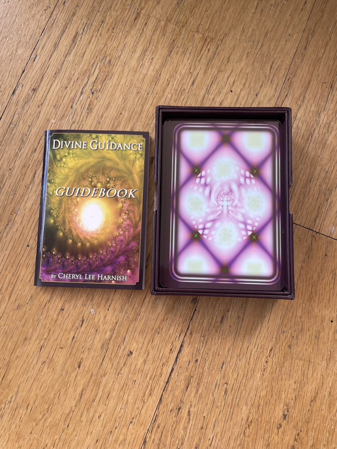 Divine Guidance Oracle Deck - photo 4