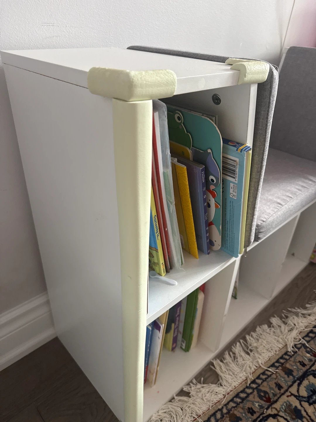 White Kids' Bookshelf with Bench Seat - photo 2