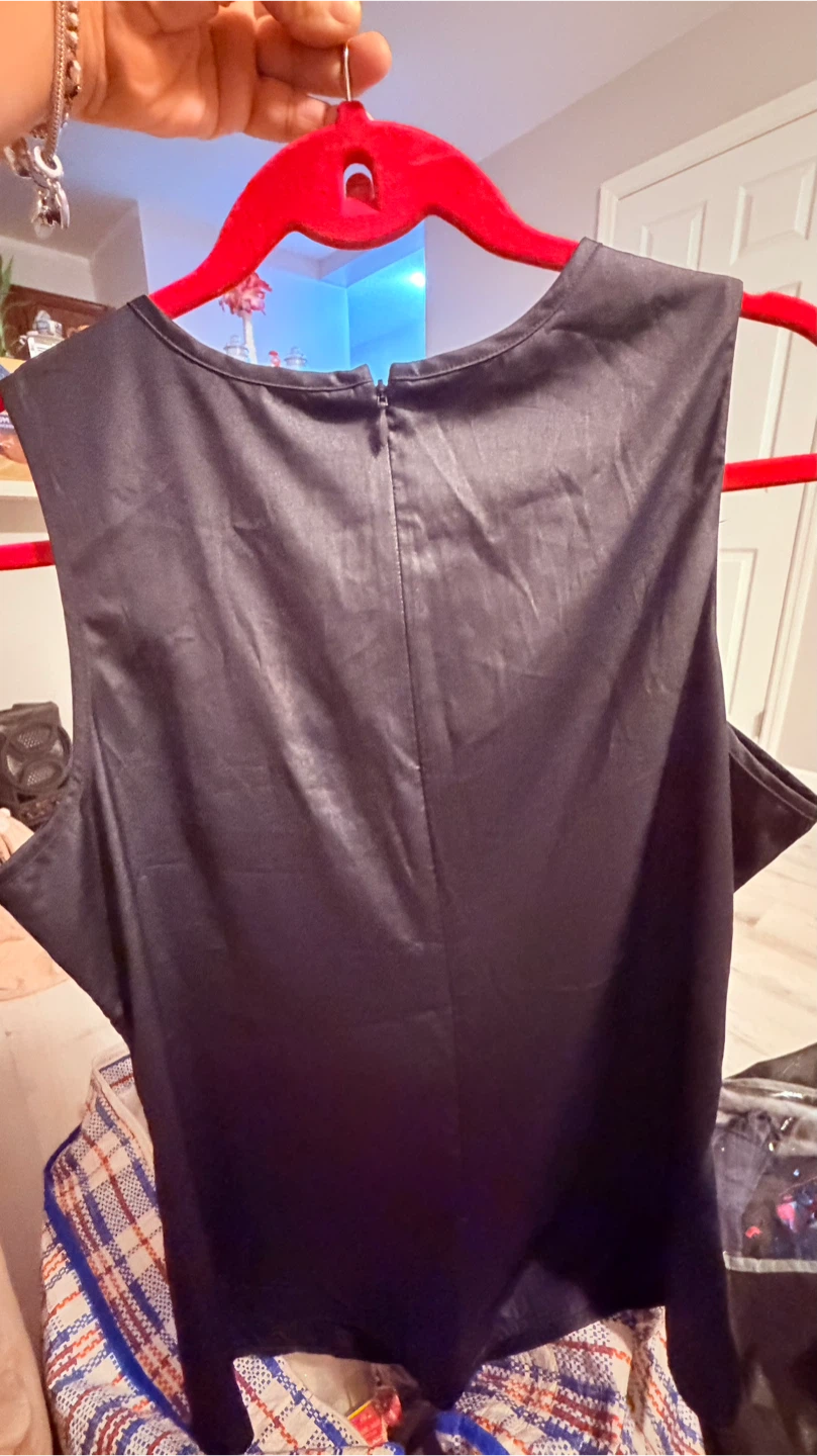 Banana Republic Navy Tiered Shell Top Size 14 - photo 3