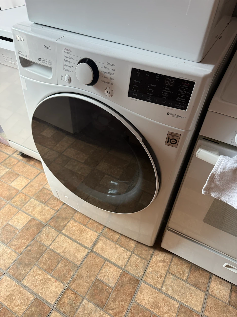 LG ThinQ Front Load Washing Machine WM3600HWA