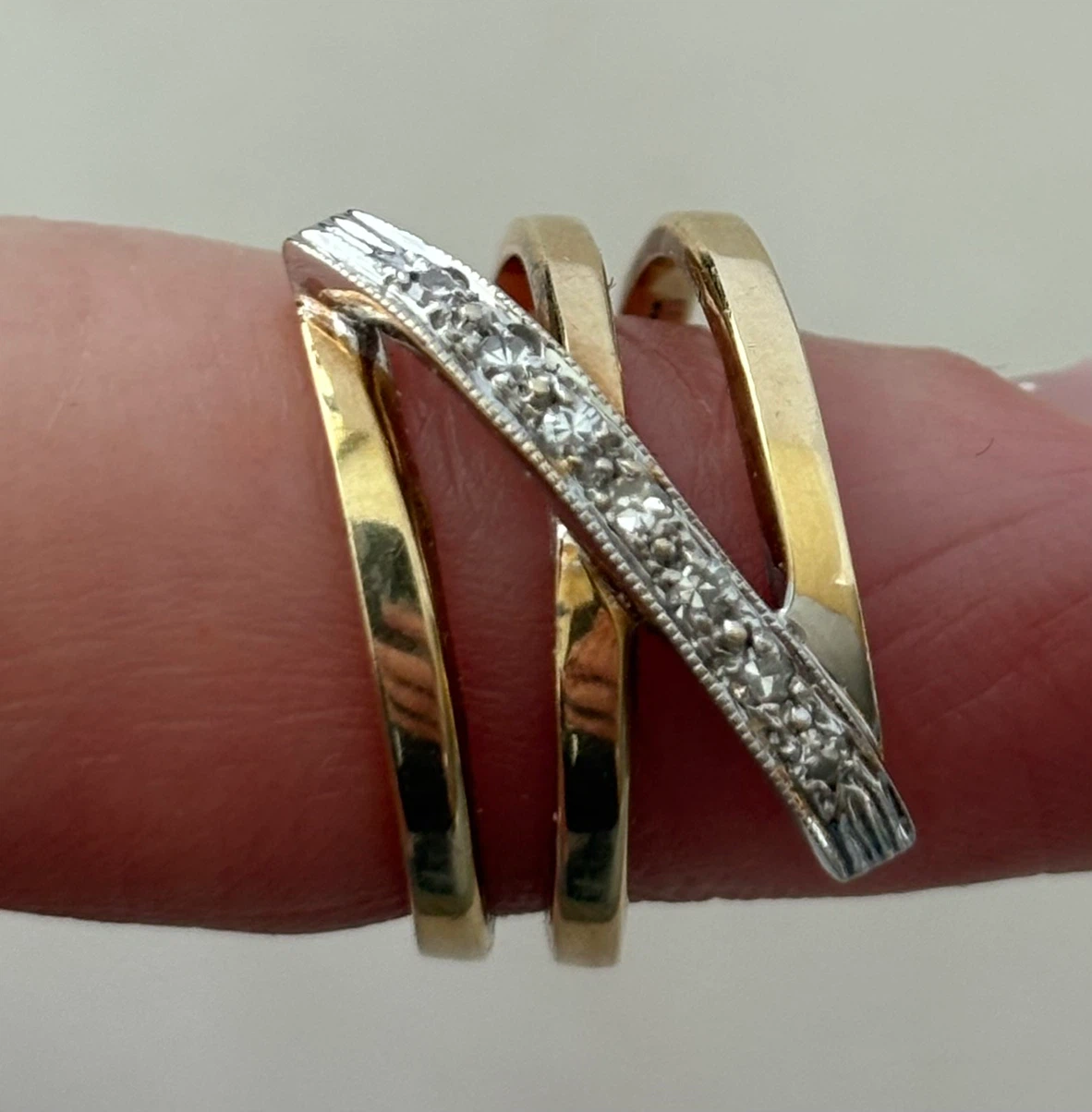 10K Yellow & White Gold Diamond Ring - photo 5