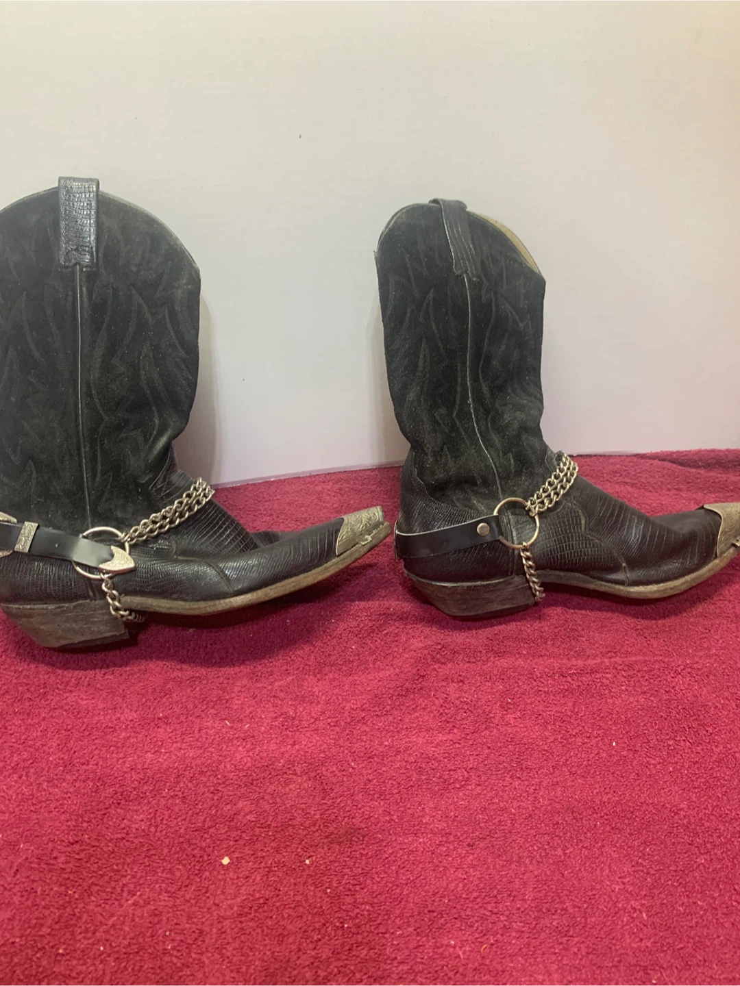 MEN’S COWBOY BOOTS