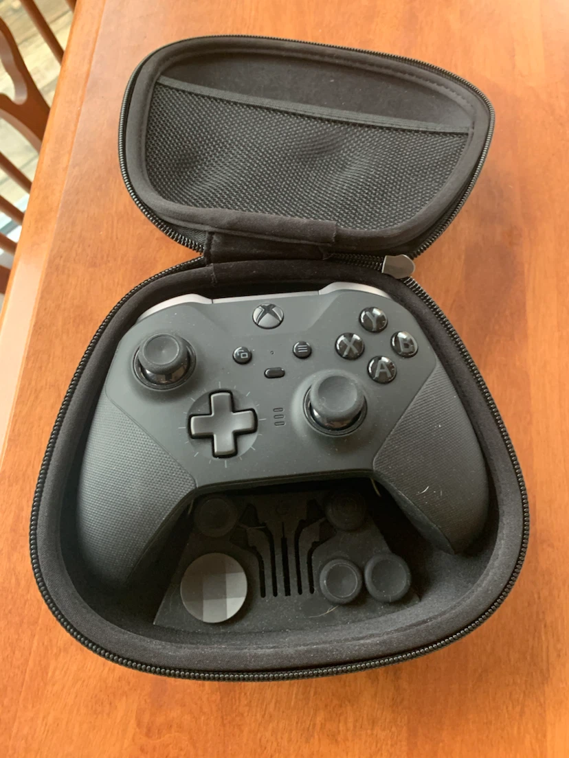 Xbox Elite Series 2 Conroller - photo 3