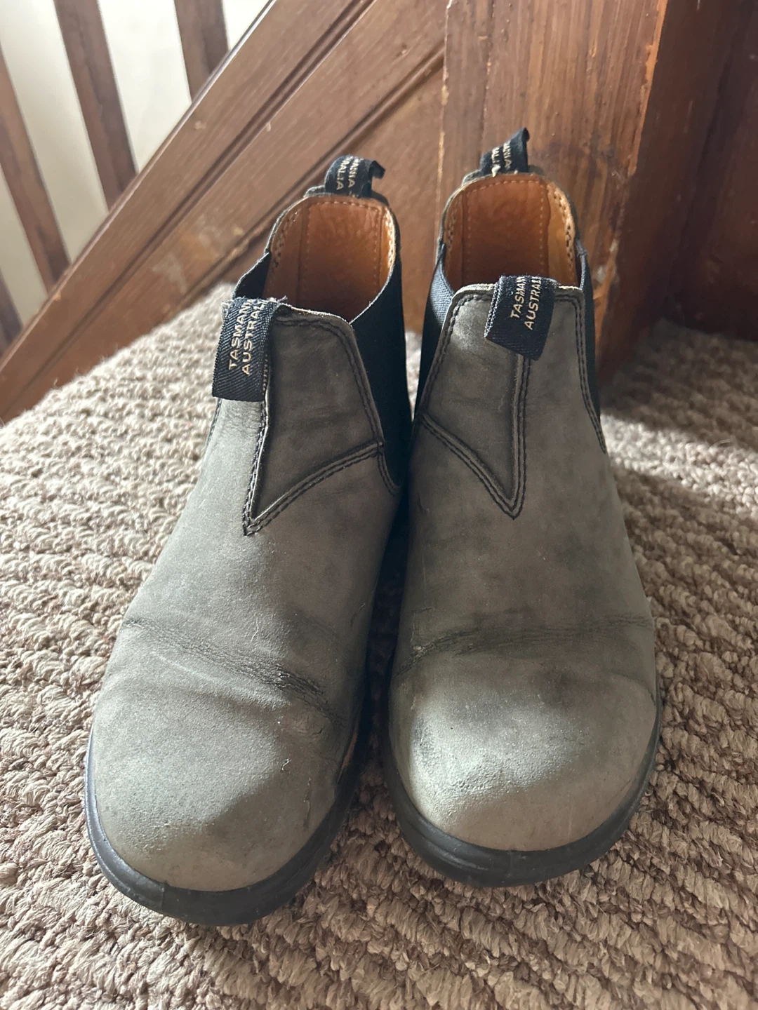 Blundstone Grey Suede Chelsea Boots