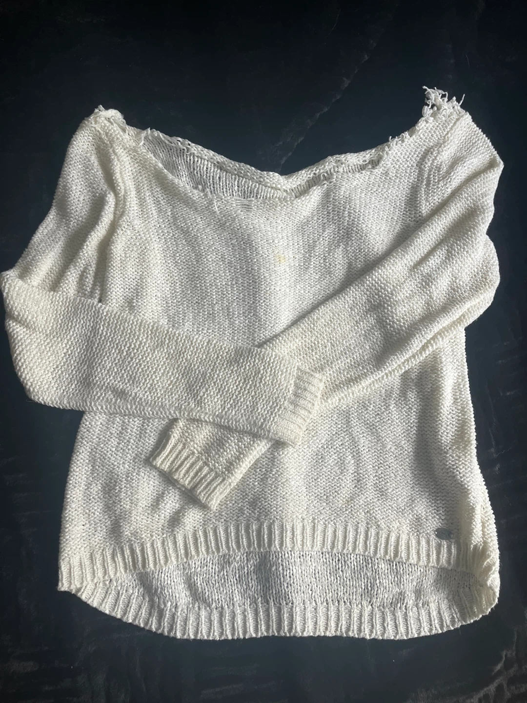 White ONLY distressed knit sweater
