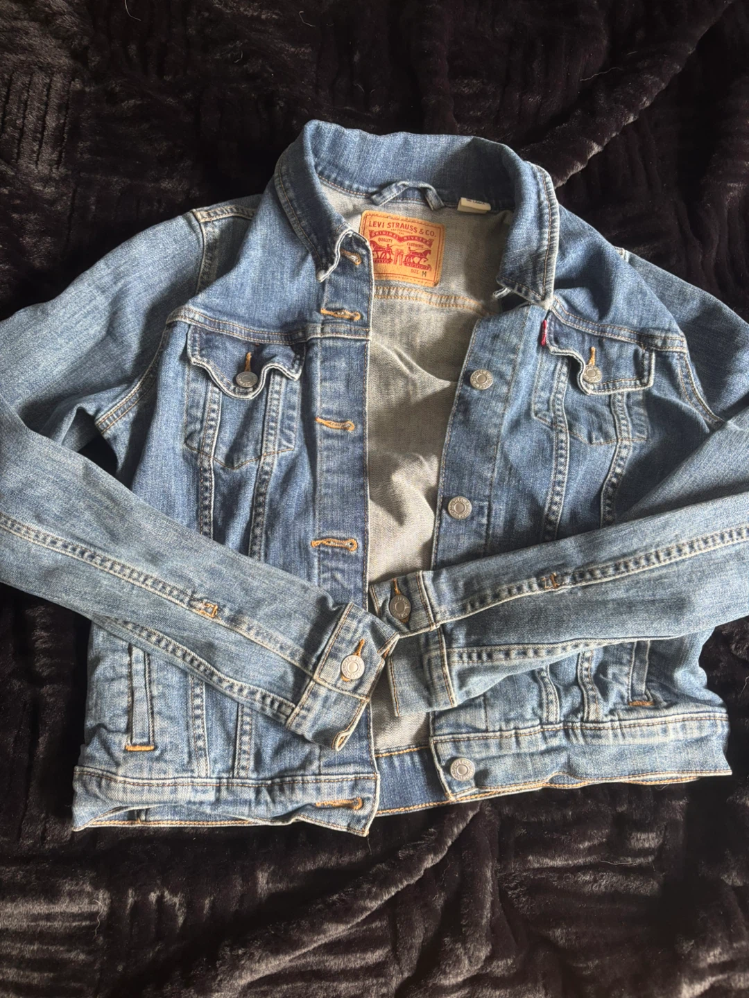 Levi's denim jacket blue size M