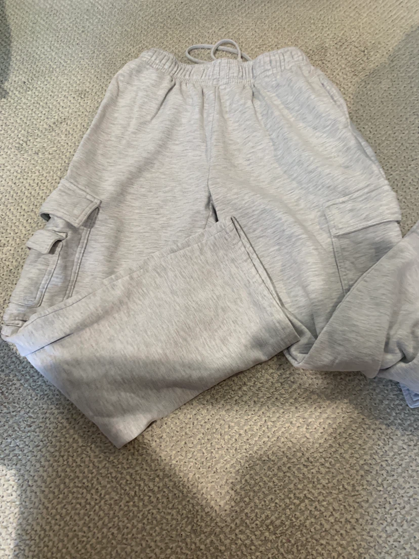Garage Grey Cargo Sweatpants Size P/S