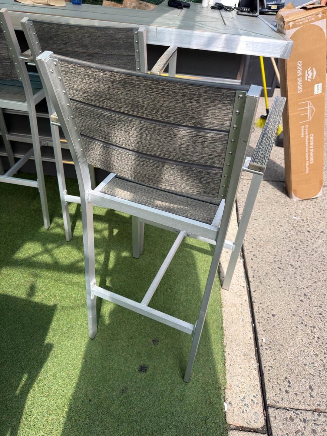 Outdoor Bar Stool with Aluminum Frame