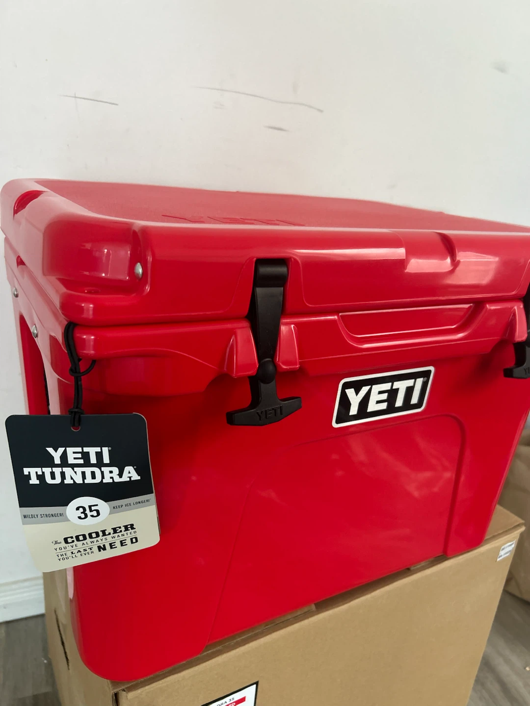 YETI Tundra 35 Cooler (Brand New)