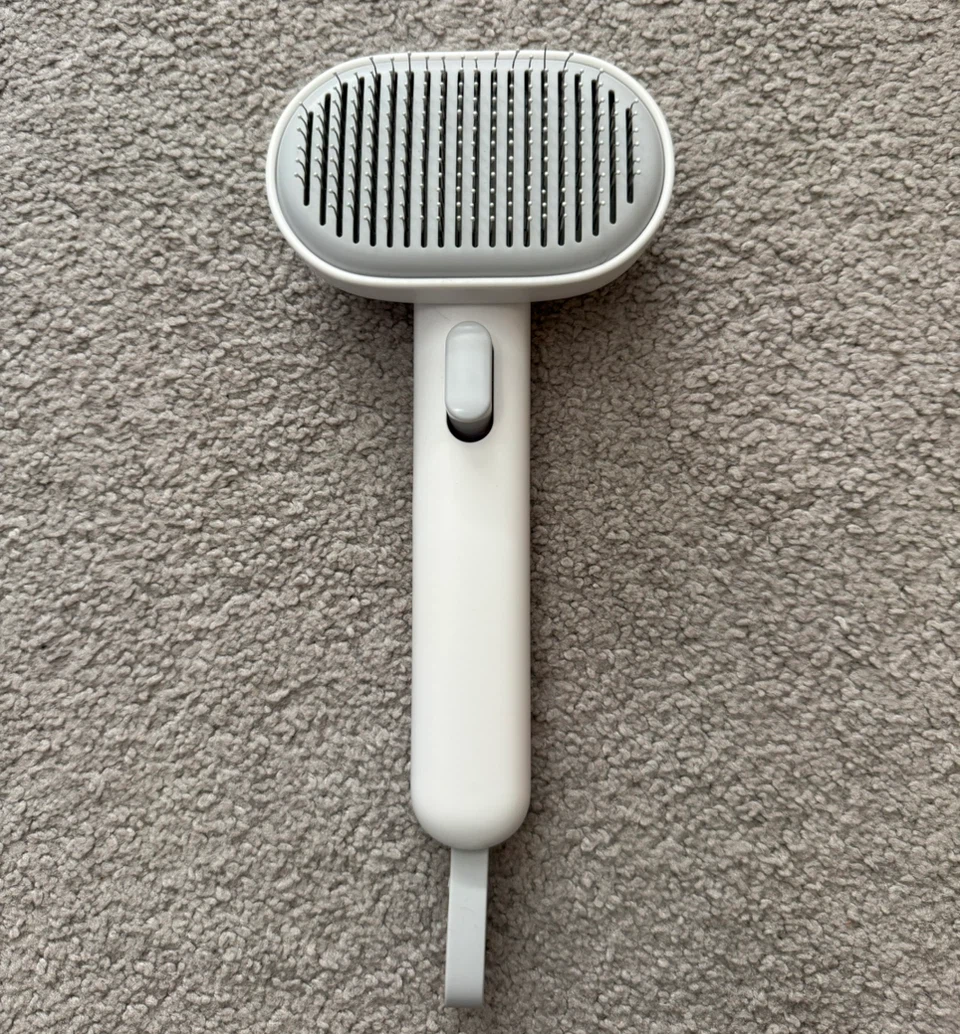 Pet Grooming Brush