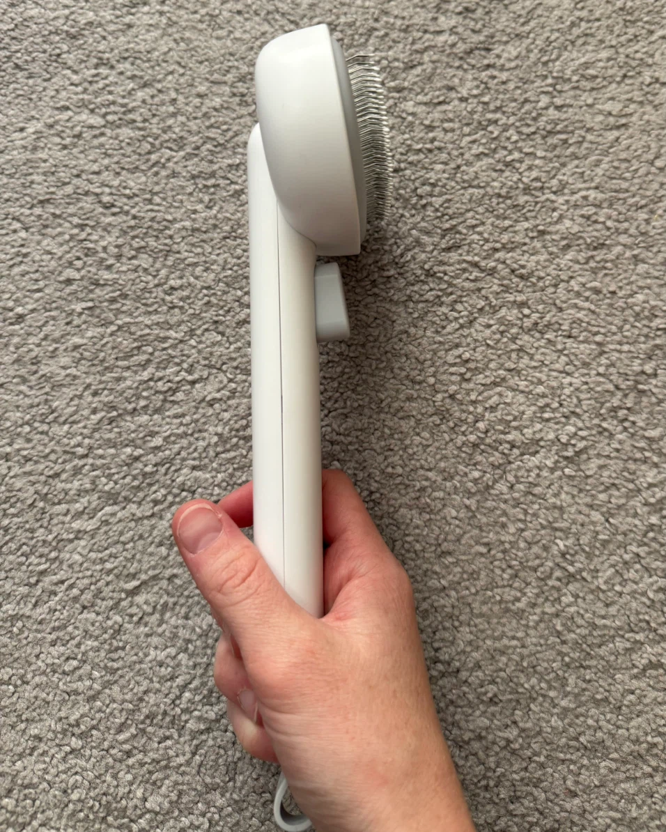 Pet Grooming Brush - photo 2