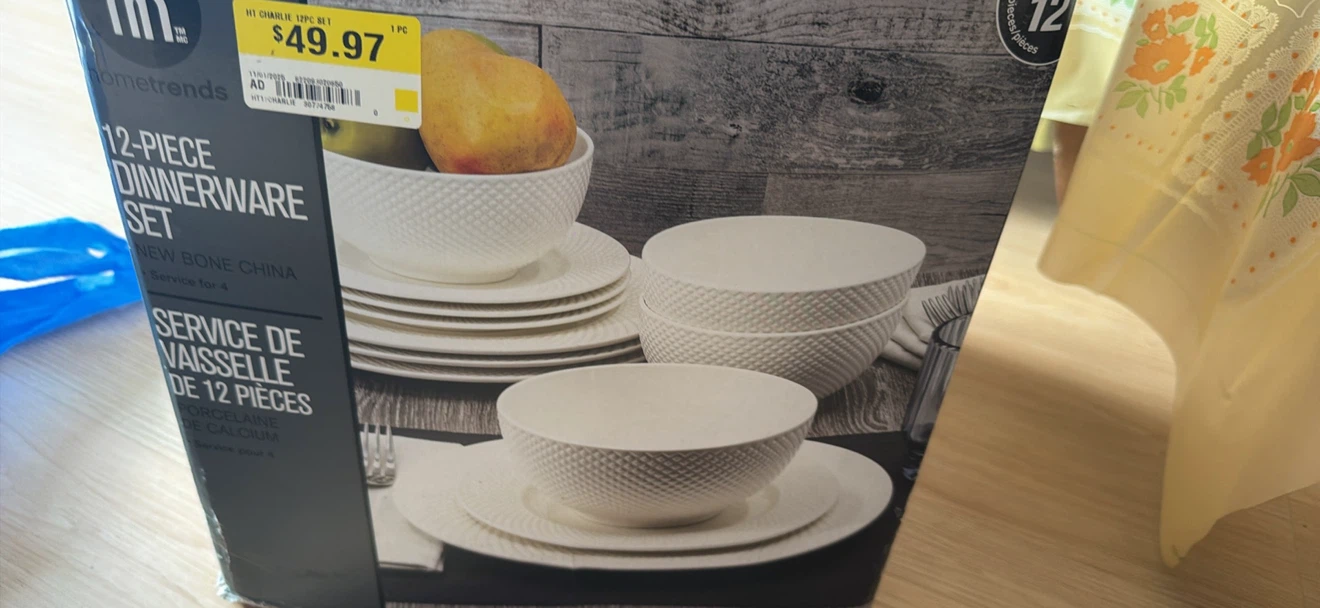 Hometrends 12-Piece Dinnerware Set - New Bone China - photo 2