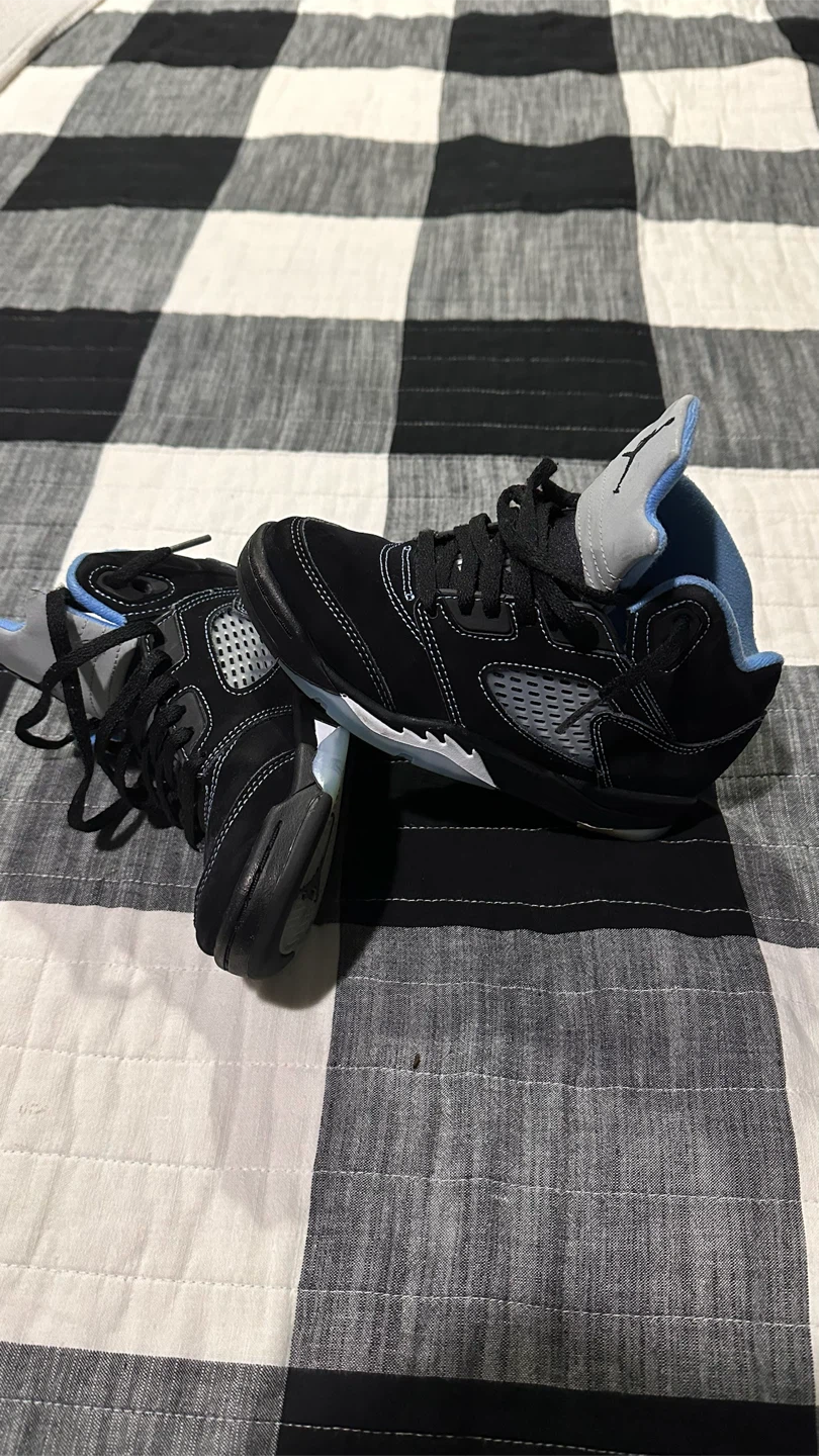 Jordan 5 Retro TD Black University Blue Shoes - photo 3