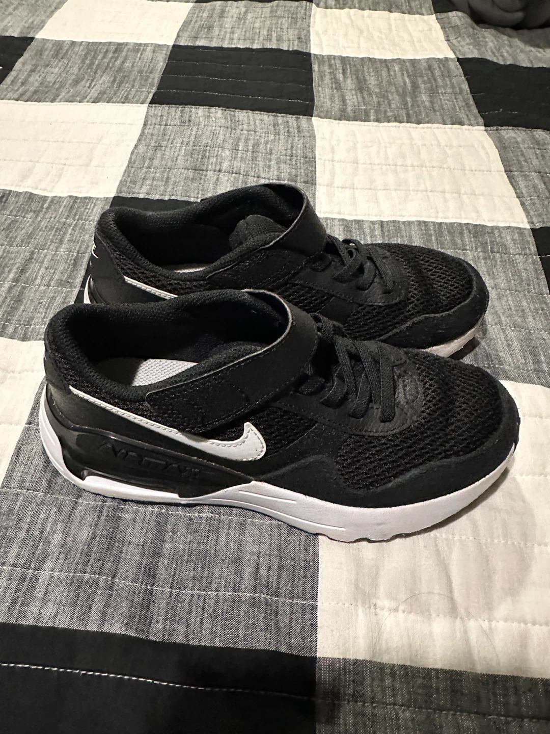 Nike Air Max Kids Shoes Size 2.5Y - photo 2