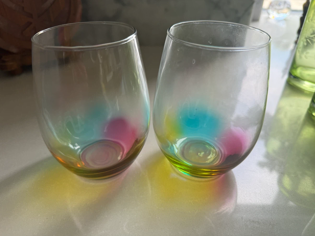 Set of 2 Stemless Wine Glasses with Rainbow Gradient - photo 4