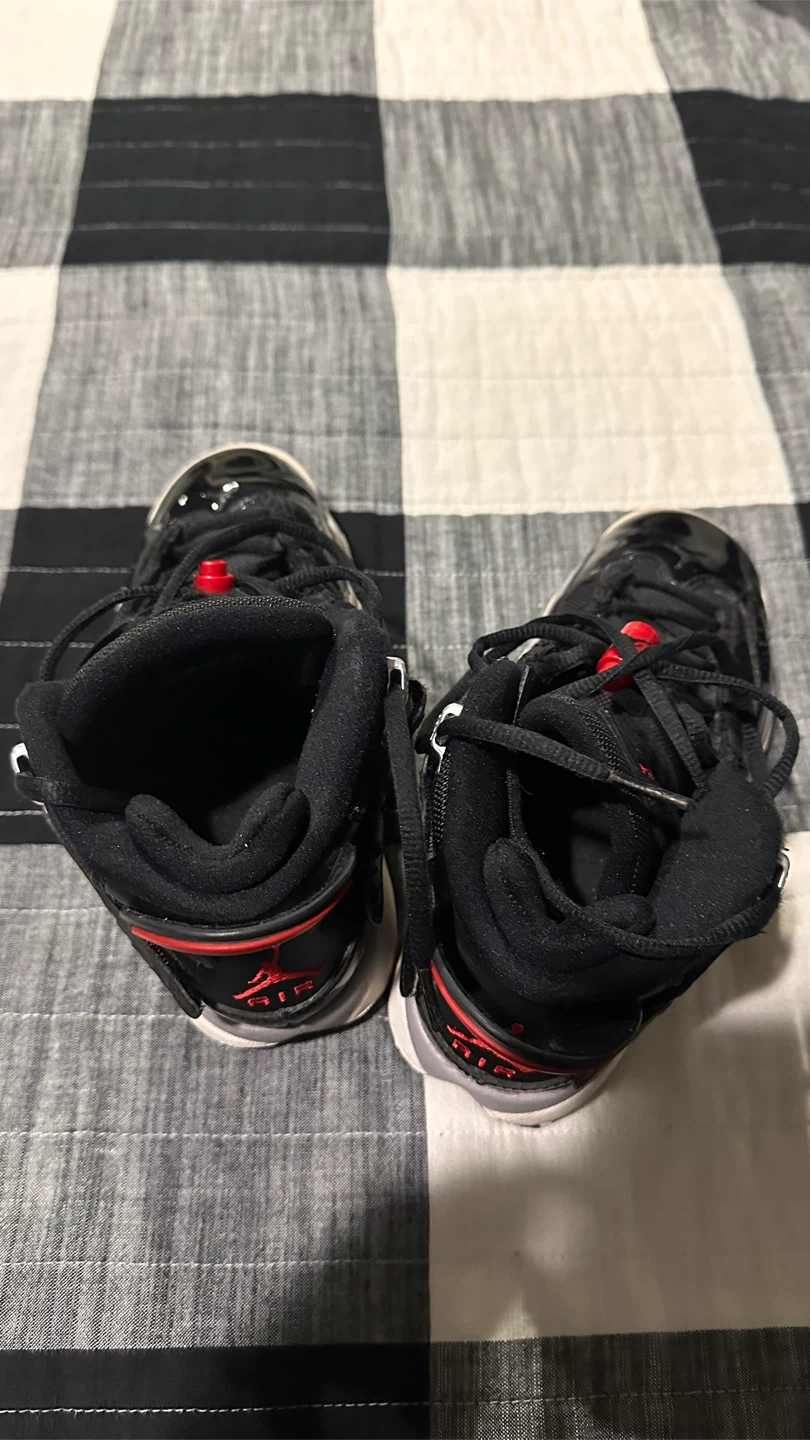 Air Jordan 6 Rings Black Red Toddler Shoes - photo 3