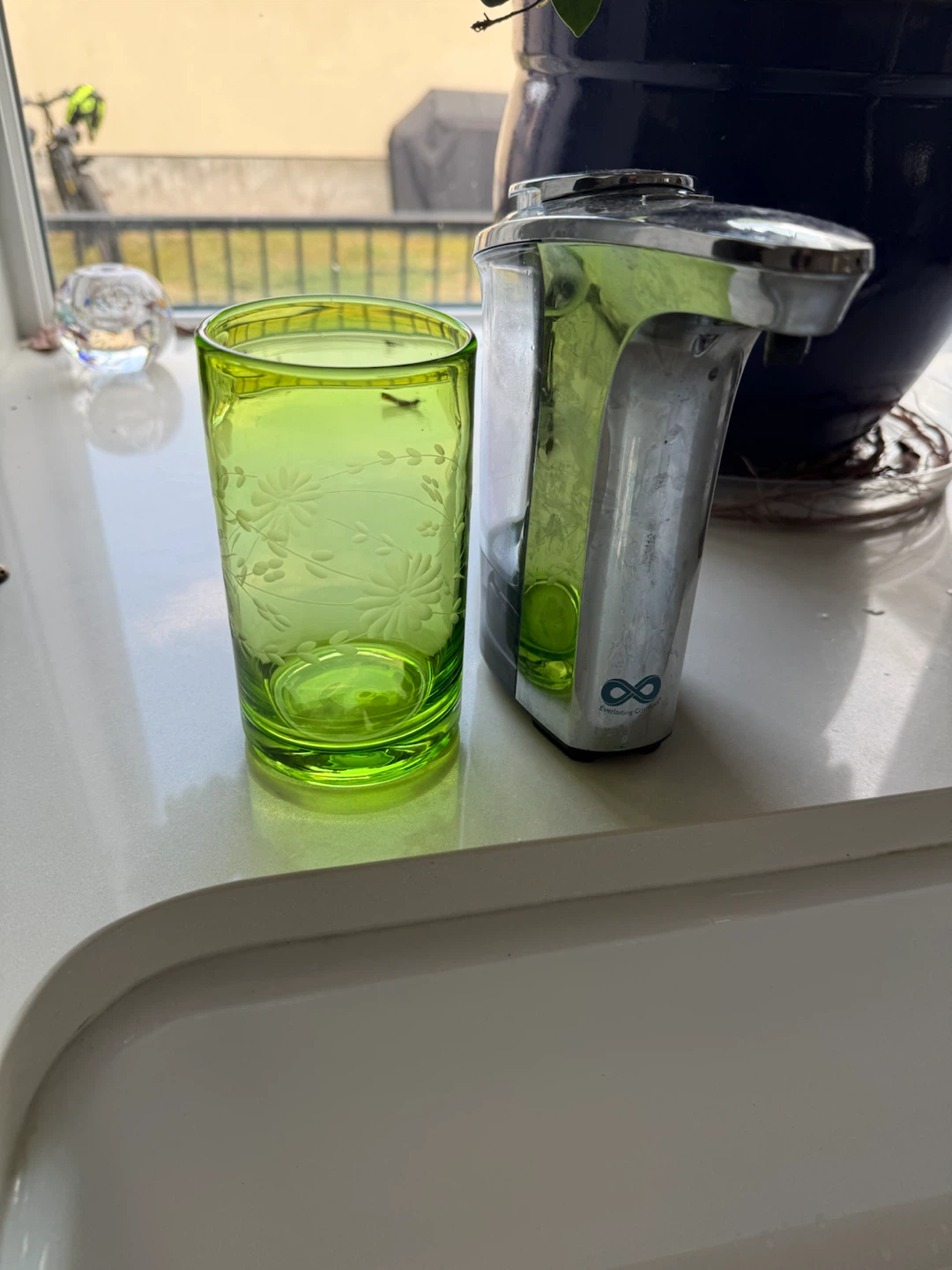 Green Glass Tumblers with Floral Etching (Set of 5) - photo 2
