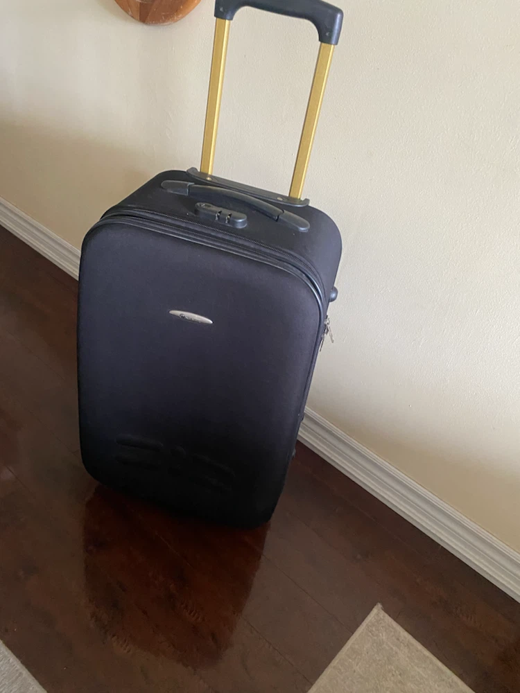 Black Nanxiang Rolling Suitcase