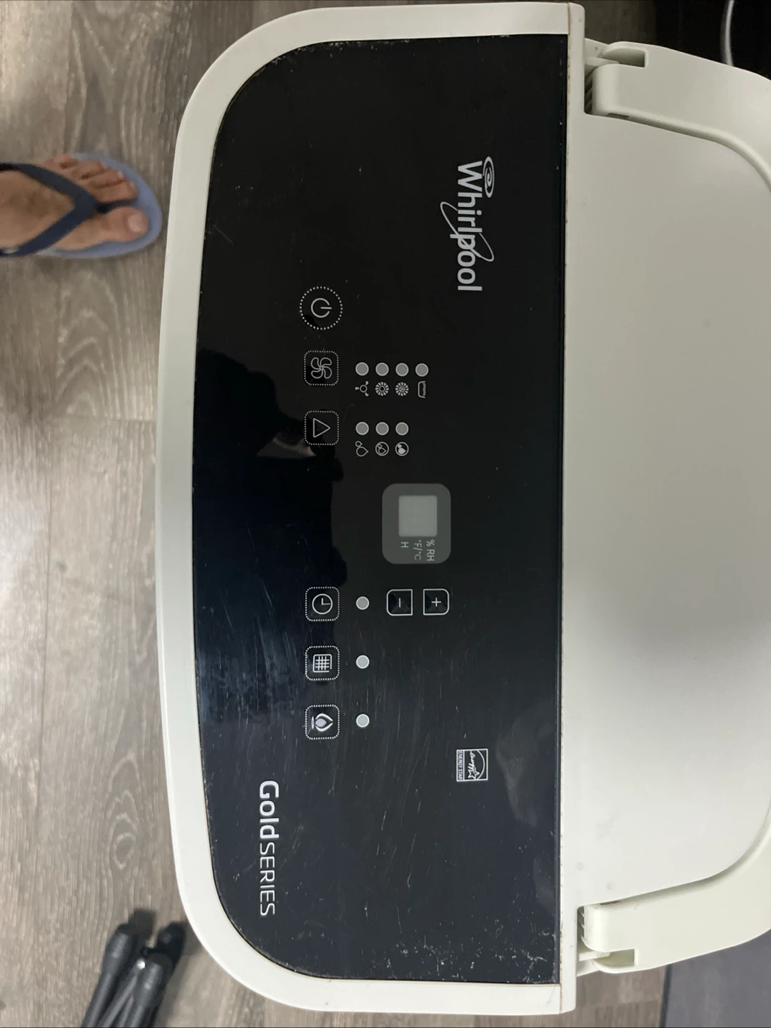 Whirlpool Gold Series Dehumidifier White - photo 2