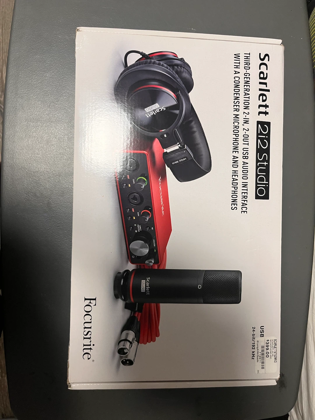 Focusrite Scarlett 2i2 Studio 3rd Gen