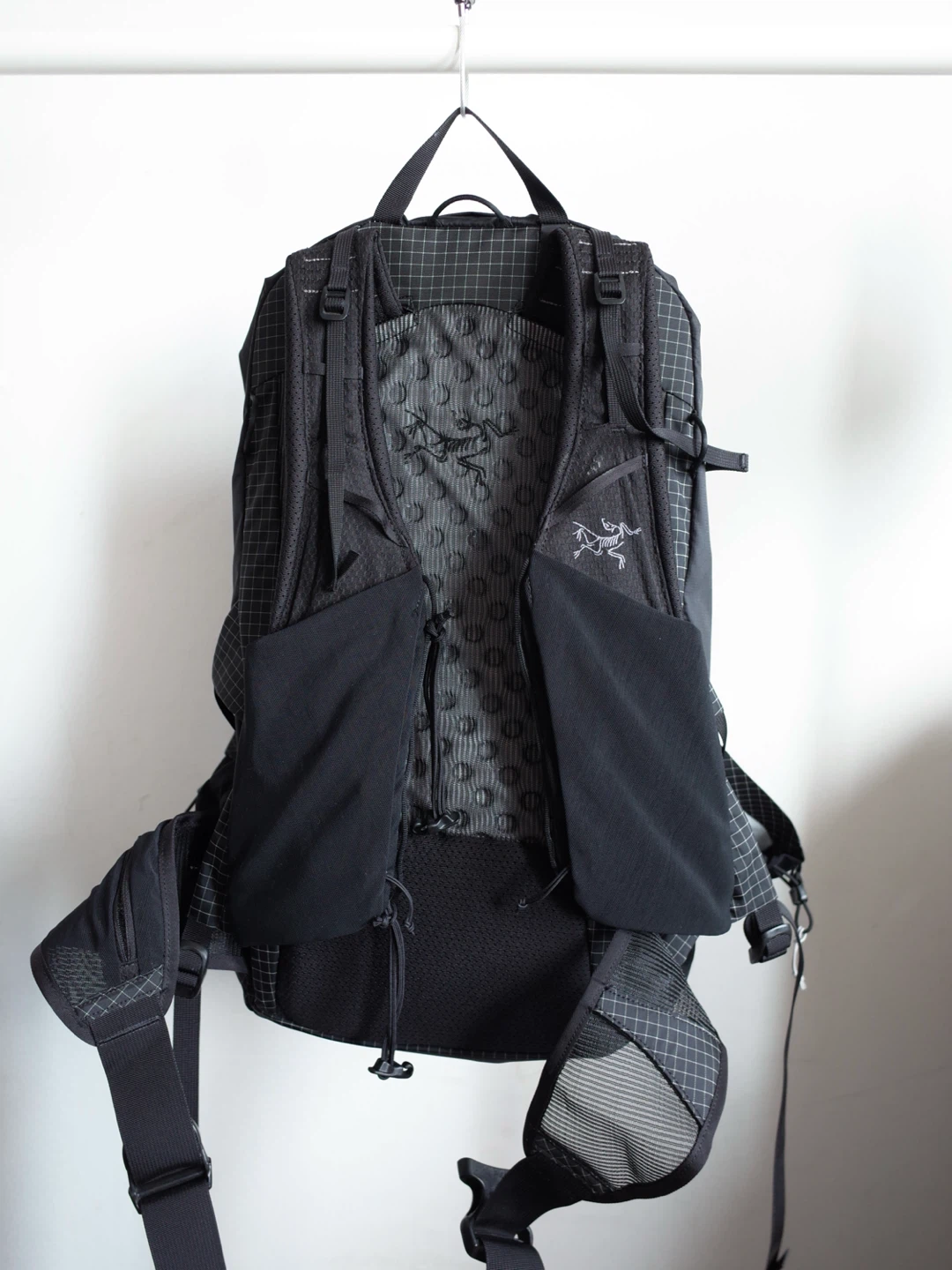 Arc'teryx Aerios 35 Backpack NEW! 339$ - photo 2