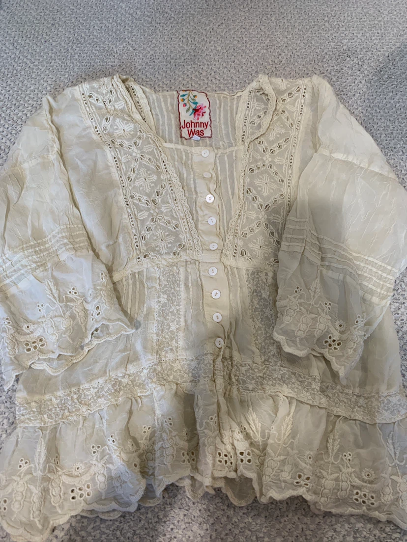 Johnny Was Embroidered Tunic Top Cream