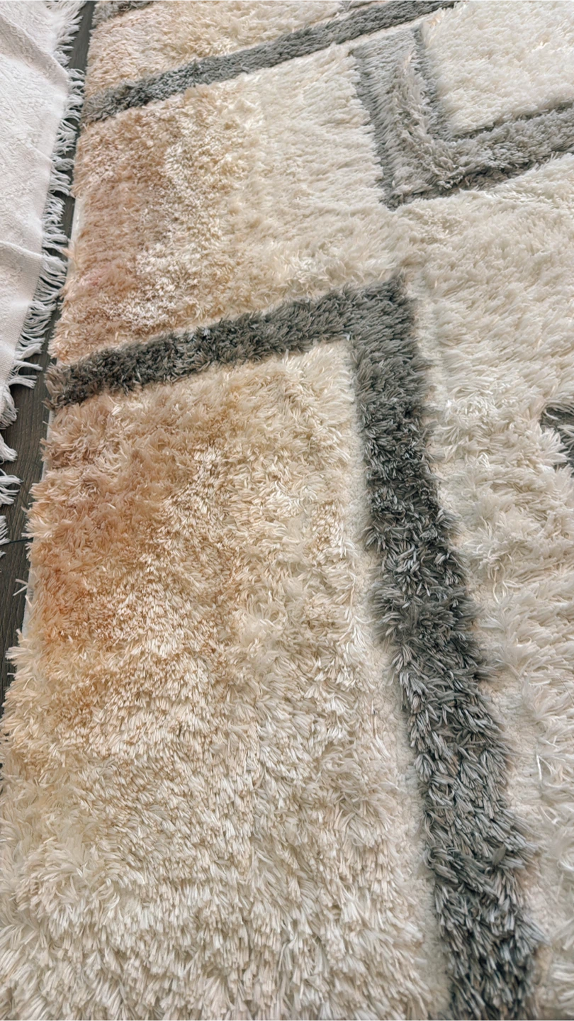 Carpet - photo 3